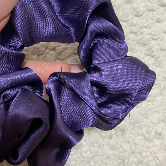 Set of 3 Purple Scrunchies! - Picture 3 of 3